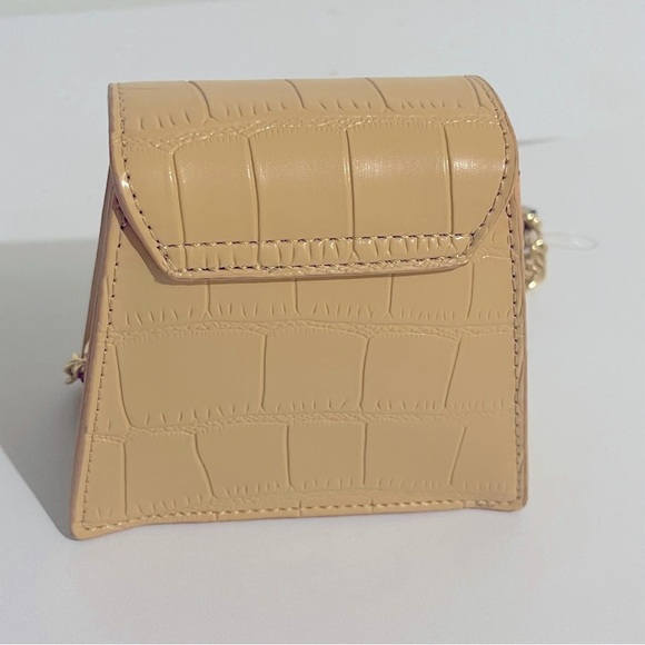 Like Dreams Mini Micro Crossbody Bag Shoulder Chain Strap In Yellow Croc Color - Picture 4 of 11